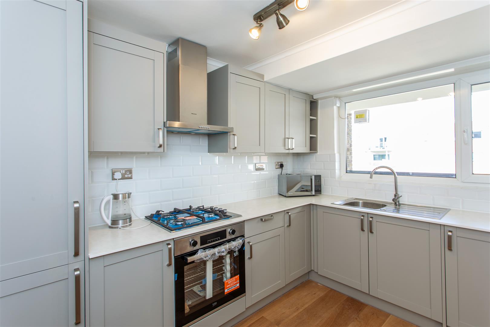 1 bed property in Southern Grove, Mile End